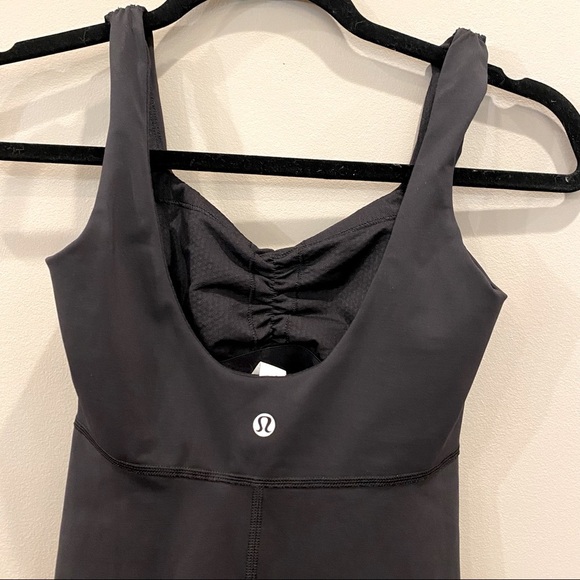 Lululemon size 2 Nylon Lycra Black rouged Tank Top - Picture 3 of 5